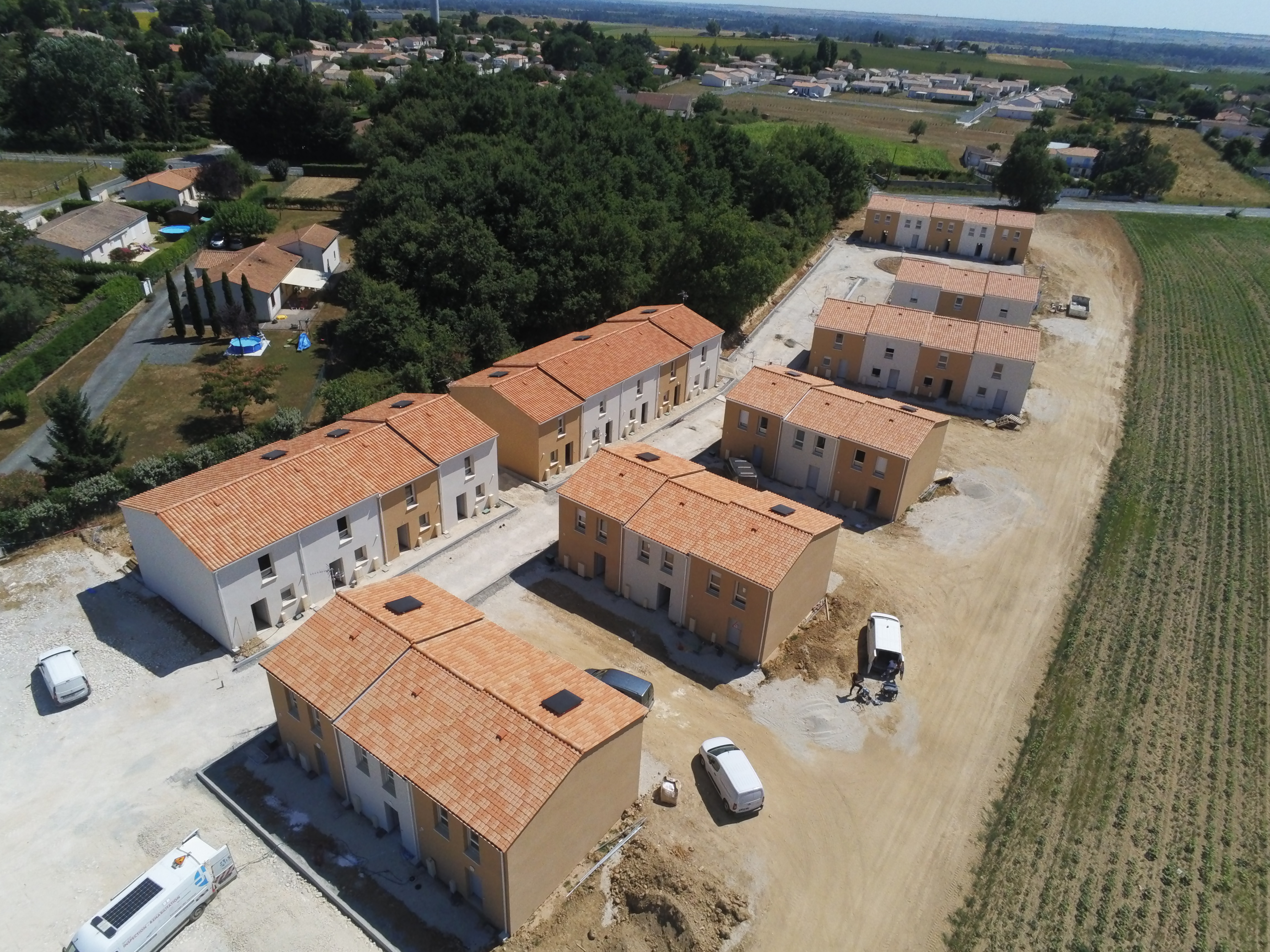 Opération en cours à Chaniers (17)